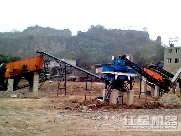 制砂機(jī)工作現(xiàn)場(chǎng) 制砂機(jī)工作現(xiàn)場(chǎng)