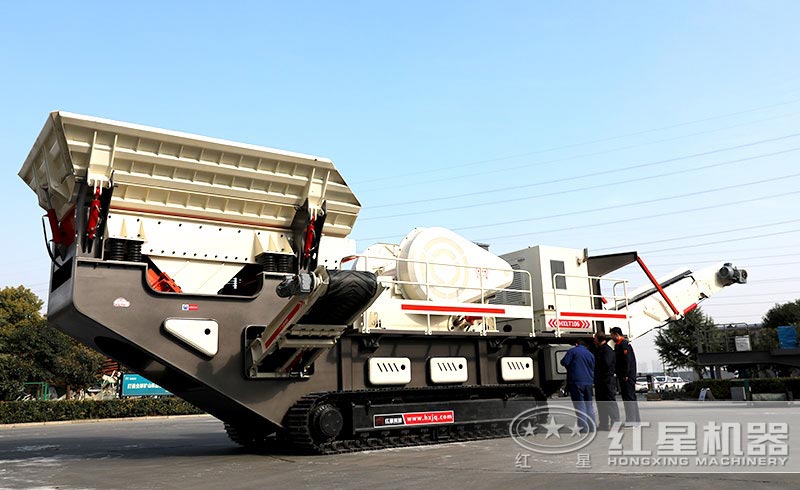 履帶式移動破碎機(jī) 履帶式移動破碎機(jī)