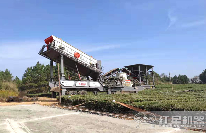 移動制砂機現(xiàn)場 移動制砂機現(xiàn)場