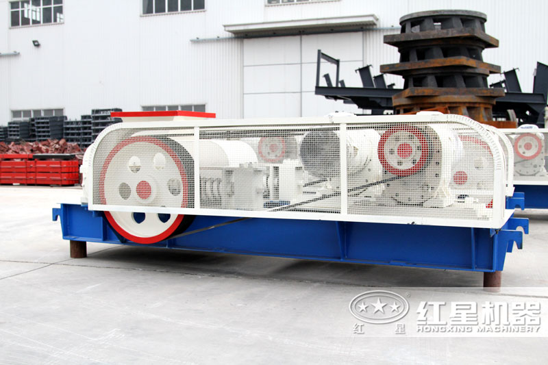 對(duì)輥破碎機(jī) 對(duì)輥破碎機(jī)